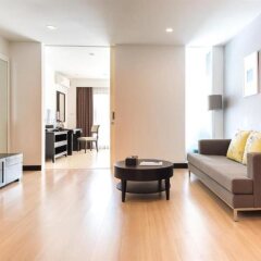 Отель Somerset Park Suanplu Bangkok Таиланд, Бангкок - 1 отзыв об отеле, цены и фото номеров - забронировать отель Somerset Park Suanplu Bangkok онлайн комната для гостей фото 4