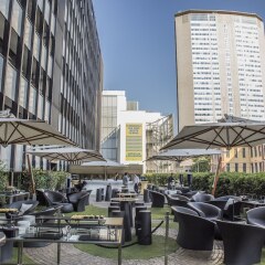 Отель Hilton Milan бассейн