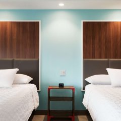 Tru by Hilton York in East Berlin, United States of America from 178$, photos, reviews - zenhotels.com guestroom