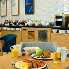 Отель Holiday Inn Express Bristol City Centre питание фото 2