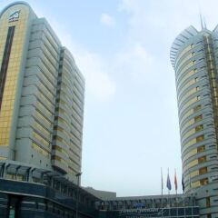 Отель Howard Johnson Ginwa Plaza Сиань