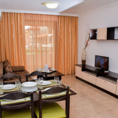 Отель OLYMP Apartcomplex комната для гостей фото 3