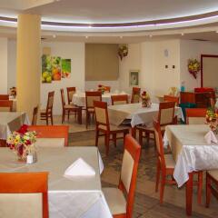 Отель Grand Hotel Sunny Beach - All Inclusive Болгария, Солнечный берег - отзывы, цены и фото номеров - забронировать отель Grand Hotel Sunny Beach - All Inclusive онлайн питание фото 2
