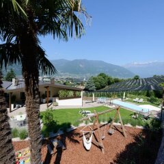 Отель Moar Lodge Лана бассейн