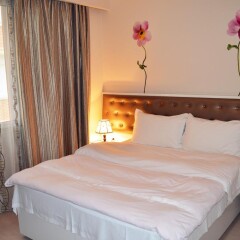 Select City Center Hotel Тирана комната для гостей фото 4