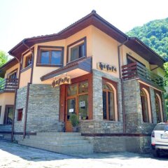 Hotel Fedora парковка