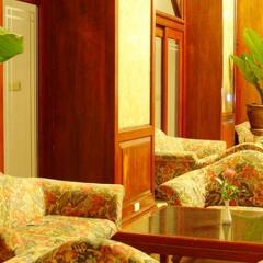 Отель Grand Sole Pattaya Beach Hotel Таиланд, Паттайя - отзывы, цены и фото номеров - забронировать отель Grand Sole Pattaya Beach Hotel онлайн интерьер отеля фото 2