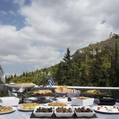 St George Lycabettus Hotel в номере