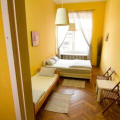 Отель Cinnamon Hostel Польша, Вроцлав - отзывы, цены и фото номеров - забронировать отель Cinnamon Hostel онлайн комната для гостей фото 4