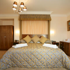Legends Hotel комната для гостей