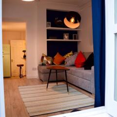 Отель 1 Bedroom Apartment in Camden Великобритания, Лондон - отзывы, цены и фото номеров - забронировать отель 1 Bedroom Apartment in Camden онлайн балкон