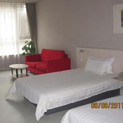 Отель ibis Xi'an North Second Ring Weiyang Rd Hotel Китай, Сиань - отзывы, цены и фото номеров - забронировать отель ibis Xi'an North Second Ring Weiyang Rd Hotel онлайн комната для гостей