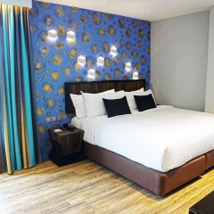 Отель Aspira D'Andora Sukhumvit 16 Бангкок комната для гостей фото 4