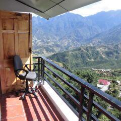 Отель Sapa Eden View Hotel Вьетнам, Шапа - отзывы, цены и фото номеров - забронировать отель Sapa Eden View Hotel онлайн балкон