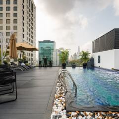 Отель Bach Suites Saigon бассейн фото 3