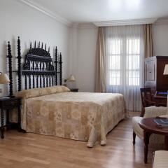 Hesperia Granada Hotel комната для гостей