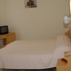 Отель Albergo Villa Canapini Кьянчиано Терме сейф в номере