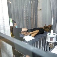 Rainbow Hotel балкон
