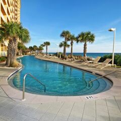 Отель Calypso Beach Resort by Panhandle Getaways с домашними животными