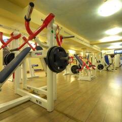 Отель Courtyard by Marriott Katowice City Center фитнесс-зал фото 2