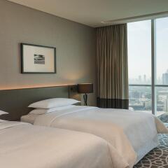 Sheraton Grand Hotel, Dubai 5* Номер Делюкс с различными типами кроватей фото 4