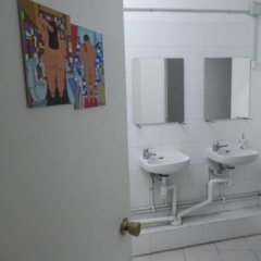 Serendipity Hostel Barcelona ванная