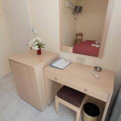Отель Leonidas Hotel and Studios Греция, Кос - 1 отзыв об отеле, цены и фото номеров - забронировать отель Leonidas Hotel and Studios онлайн удобства в номере фото 2