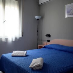 Hotel Laura Римини комната для гостей