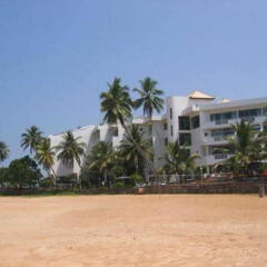 Отель Induruwa Beach Resort Шри-Ланка, Бентота - отзывы, цены и фото номеров - забронировать отель Induruwa Beach Resort онлайн пляж