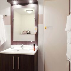 Отель Aparthotel Adagio access Marseille Saint Charles ванная фото 2