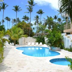Отель Residencial Las Buganvillas Bavaro Доминикана, Пунта Кана - отзывы, цены и фото номеров - забронировать отель Residencial Las Buganvillas Bavaro онлайн бассейн