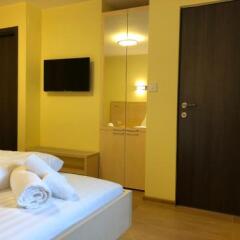 Larissa Hotel in Timisoara, Romania from 35$, photos, reviews - zenhotels.com guestroom photo 3