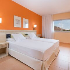 Отель Iberostar Playa Gaviotas Park - All Inclusive Испания, Джандия-Бич - отзывы, цены и фото номеров - забронировать отель Iberostar Playa Gaviotas Park - All Inclusive онлайн комната для гостей фото 3