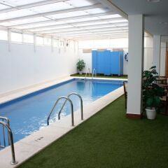 Отель Apartamentos Loar Ferreries бассейн фото 3