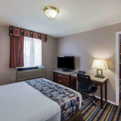 Отель Ramada by Wyndham Vancouver Downtown Канада, Ванкувер - отзывы, цены и фото номеров - забронировать отель Ramada by Wyndham Vancouver Downtown онлайн удобства в номере