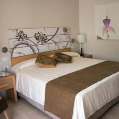 Отель Starfish Cuatro Palmas (ex Mercure) сейф в номере
