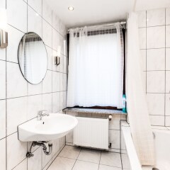Отель Ferienwohnung Köln Mülheim Германия, Кёльн - отзывы, цены и фото номеров - забронировать отель Ferienwohnung Köln Mülheim онлайн ванная