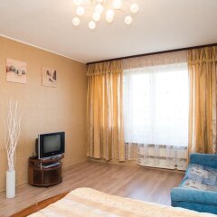 Гостиница Меблированные комнаты Moskva4you Ordzhonikidze 14 в Москве отзывы, цены и фото номеров - забронировать гостиницу Меблированные комнаты Moskva4you Ordzhonikidze 14 онлайн Москва комната для гостей фото 3