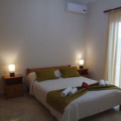 Апартаменты Sunset Relax Apartments комната для гостей фото 5