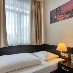 Centro Hotel Berlin Kurfürstendamm Берлин комната для гостей фото 5