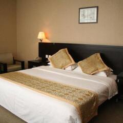 Отель Fengzhan Hotel - Beijing Китай, Пекин - отзывы, цены и фото номеров - забронировать отель Fengzhan Hotel - Beijing онлайн комната для гостей фото 5