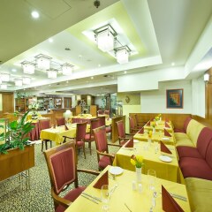 Отель Ramada by Wyndham Prague City Centre Чехия, Прага - - забронировать отель Ramada by Wyndham Prague City Centre, цены и фото номеров гостиничный бар