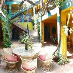 Отель Cabo Inn Кабо-Сан-Лукас