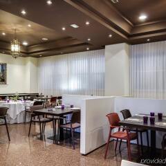 Отель Rafaelhoteles Atocha фото 4