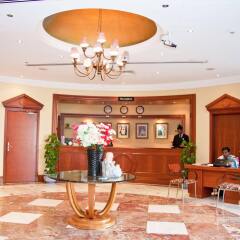 Отель Regal Plaza Hotel ОАЭ, Дубай - 2 отзыва об отеле, цены и фото номеров - забронировать отель Regal Plaza Hotel онлайн интерьер отеля фото 2