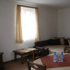 Отель Todeva House Банско комната для гостей фото 3