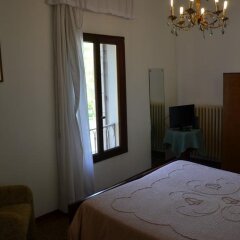 Отель Terme Regina Villa Adele Италия, Абано-Терме - отзывы, цены и фото номеров - забронировать отель Terme Regina Villa Adele онлайн комната для гостей фото 3