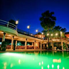 Отель Tanaosri Resort бассейн фото 3