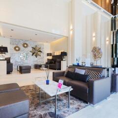 Отель The Base Up Town Condo By Favstay интерьер отеля
