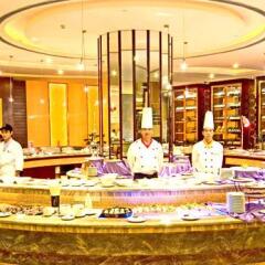 Delight Empire Hotel развлечения